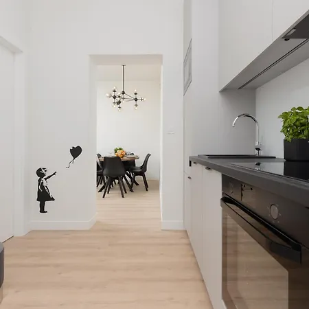 Panorama Spacious By Renters Prestige *