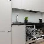 Panorama Spacious By Renters Prestige Appartement